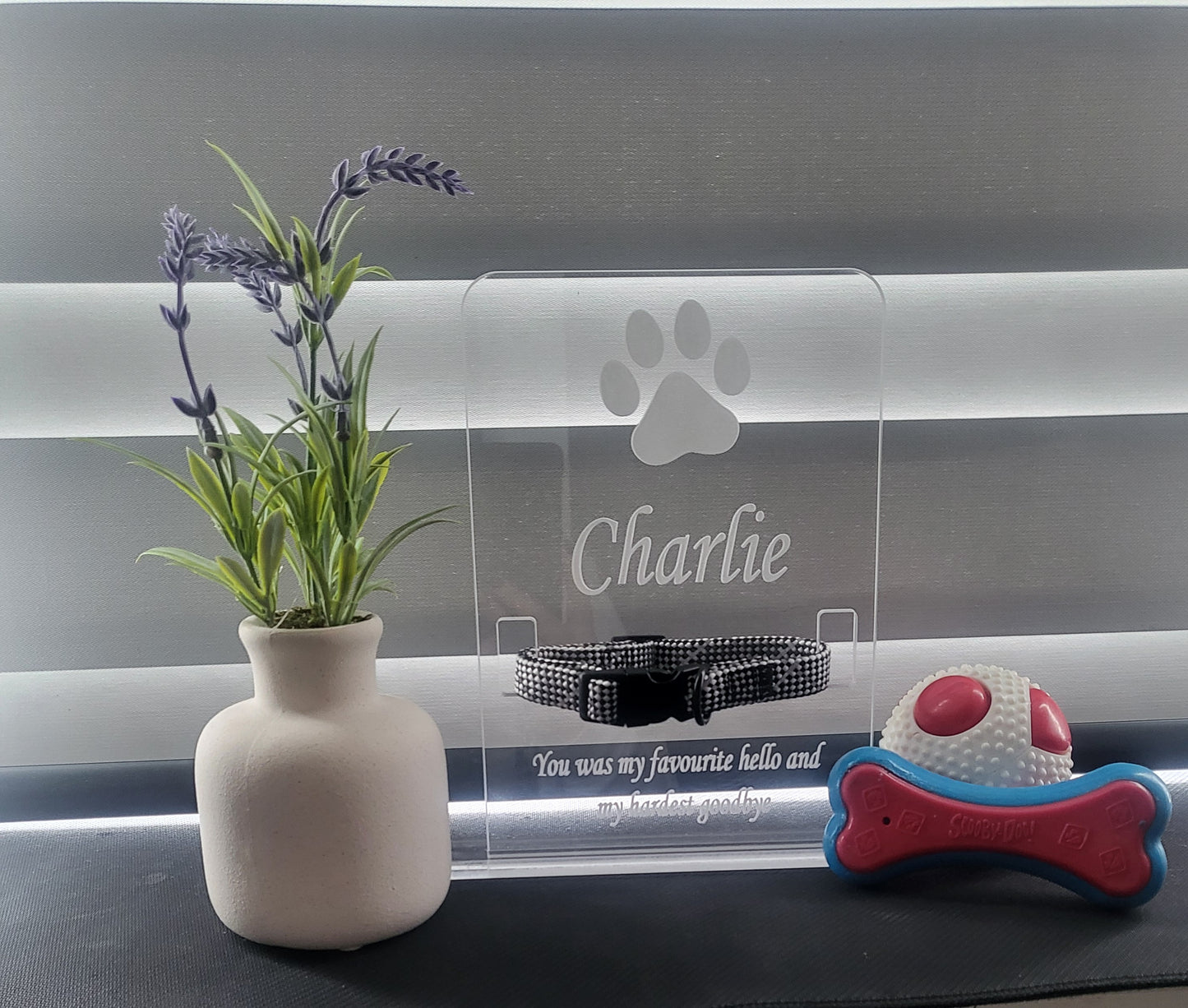 Memorial Dog Collar Holder